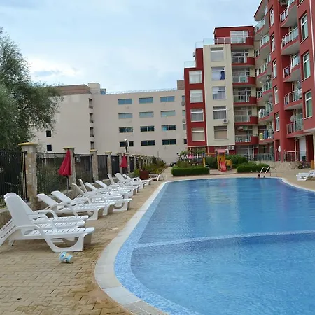 아파트 Duplex Penthouse Lipin *